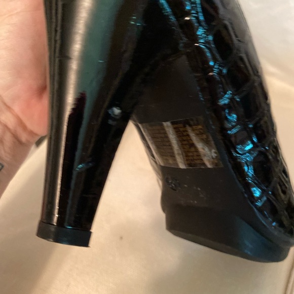 Avon black heels size 8  New - Picture 9 of 11